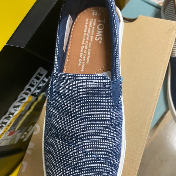 Toms reserve for customer - Picture 3 of 4